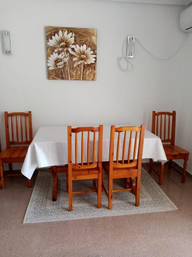 Apartamento Con Buena Vista Apartment Торевиеха Екстериор снимка