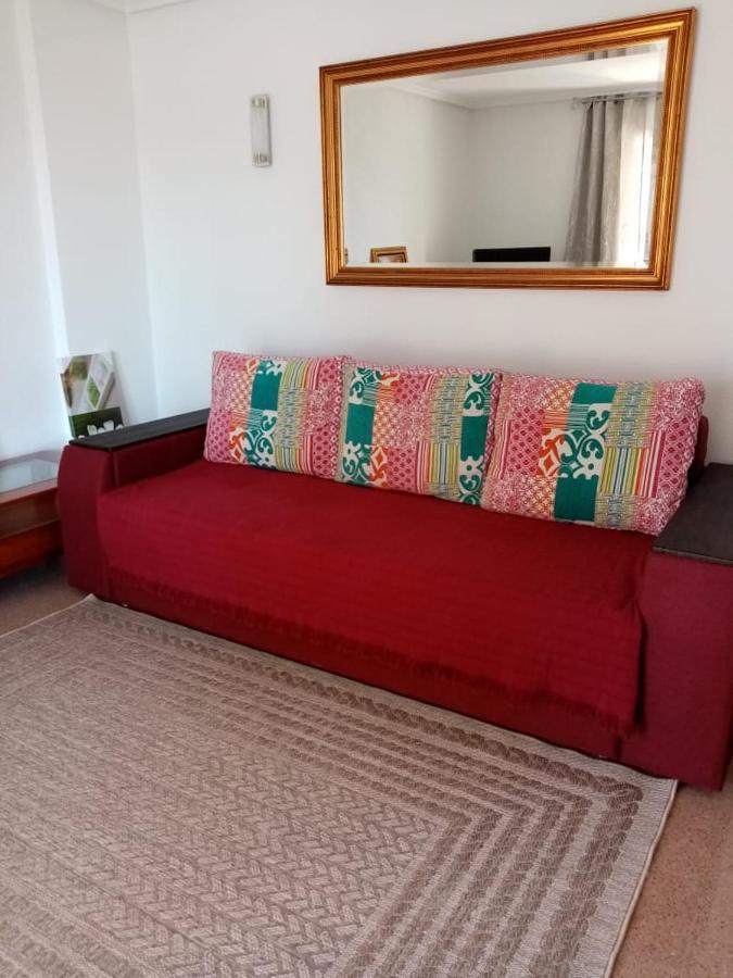 Apartamento Con Buena Vista Apartment Торевиеха Екстериор снимка