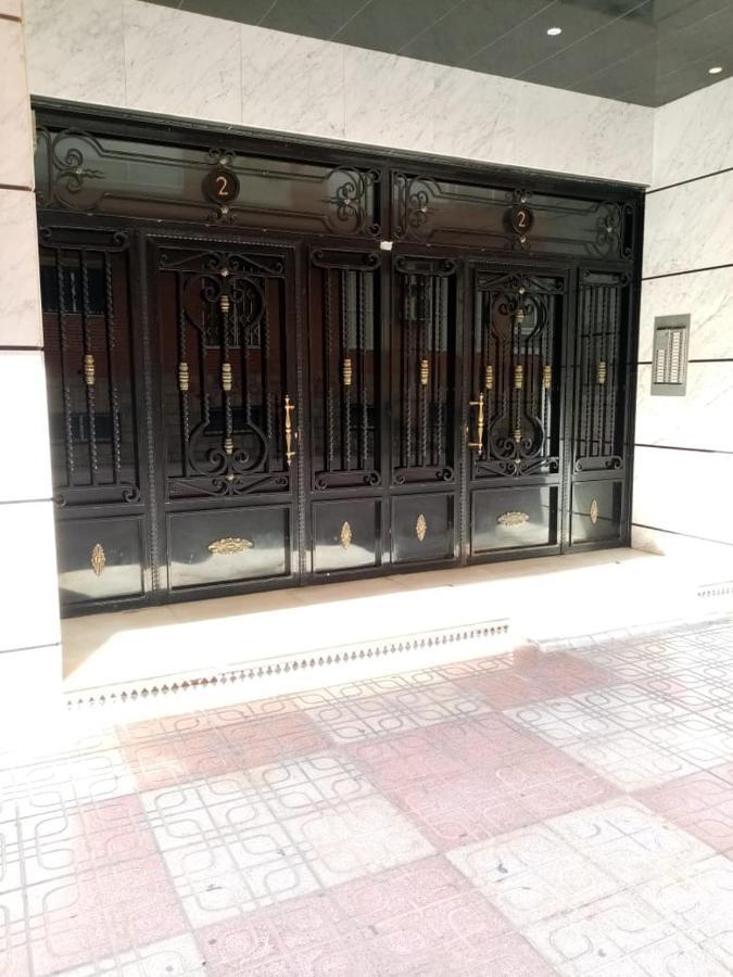 Apartamento Con Buena Vista Apartment Торевиеха Екстериор снимка