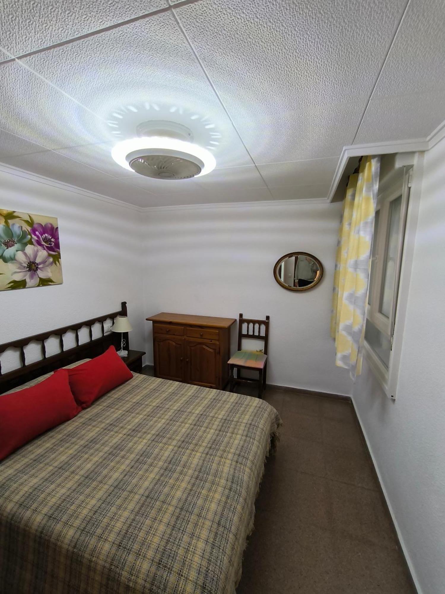 Apartamento Con Buena Vista Apartment Торевиеха Екстериор снимка